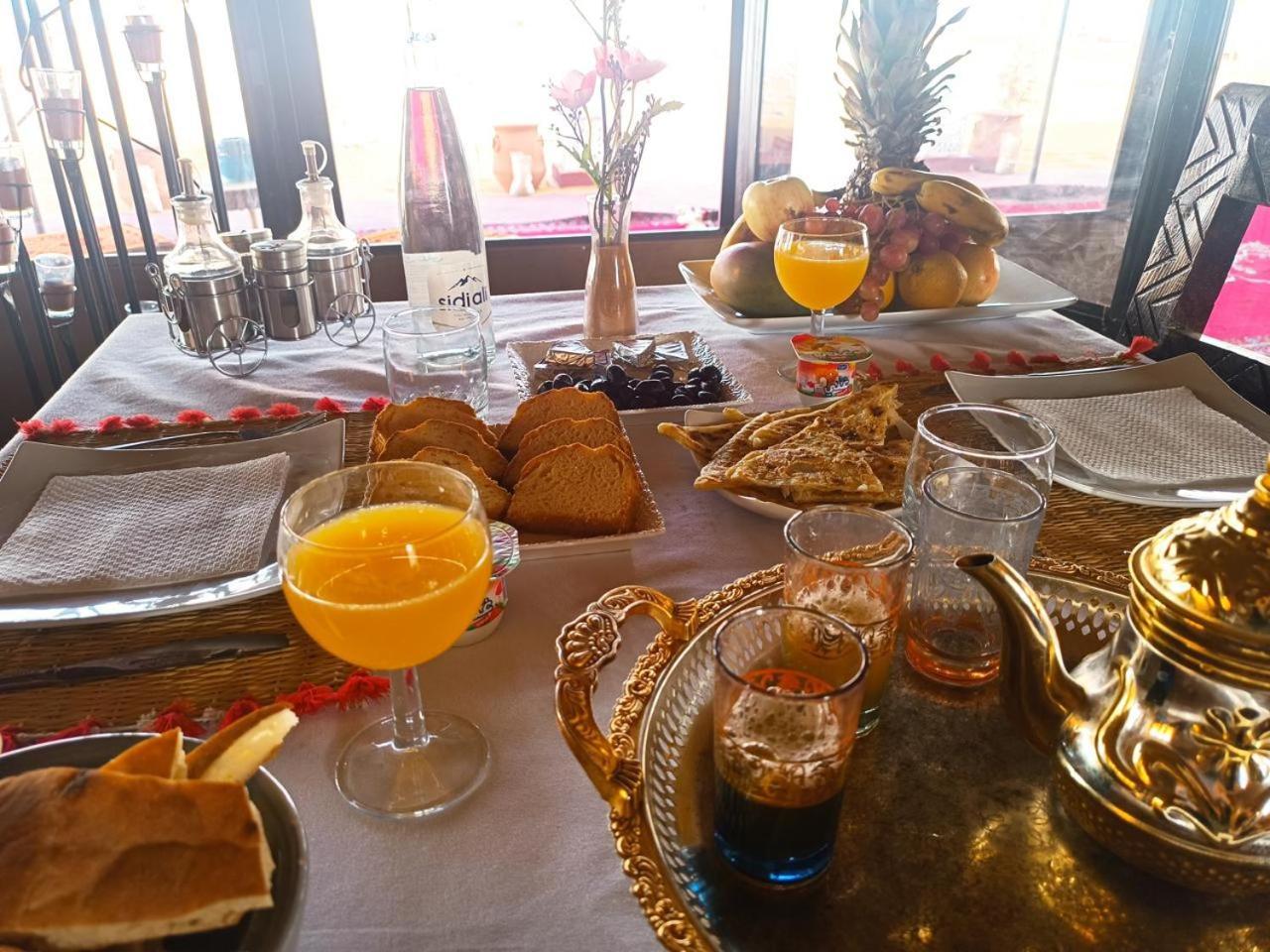 Merzouga Traditional Luxury Camp Esterno foto