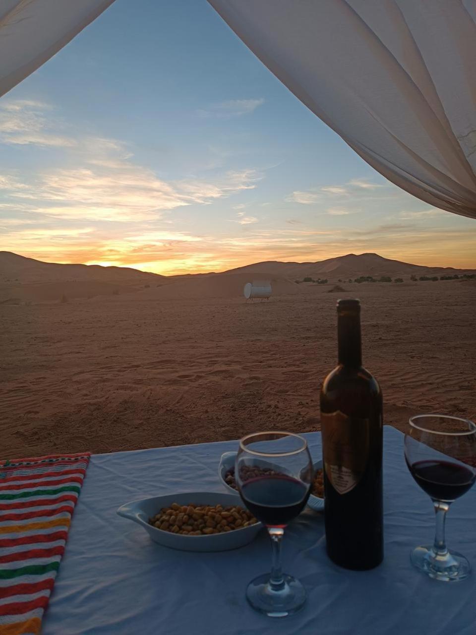Merzouga Traditional Luxury Camp Esterno foto